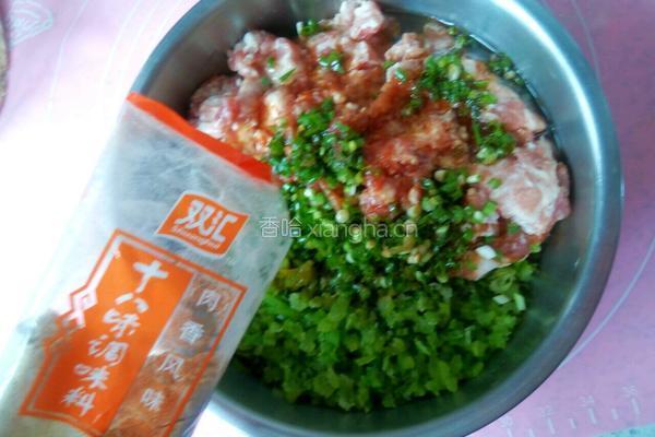 芹菜猪肉包子的做法图解7