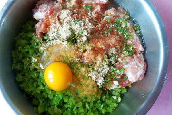 芹菜猪肉包子的做法图解9