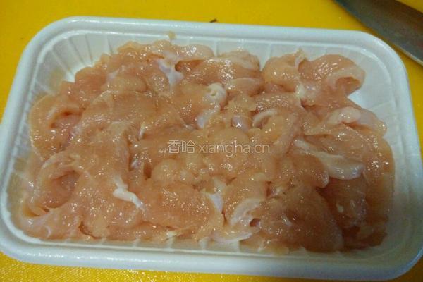 荔枝彩椒炒鸡肉的做法图解3