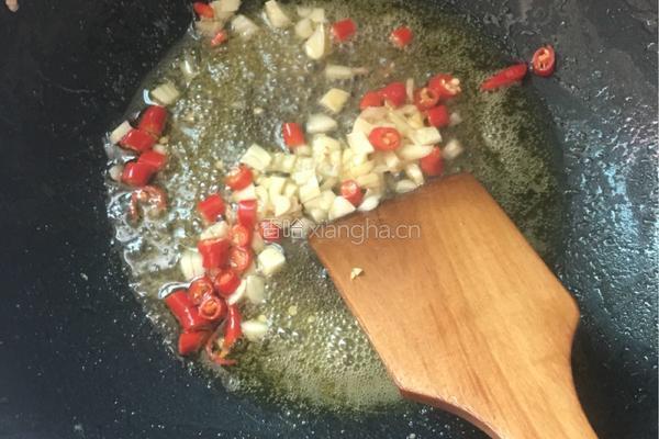 卷心菜炒荞麦面的做法图解7