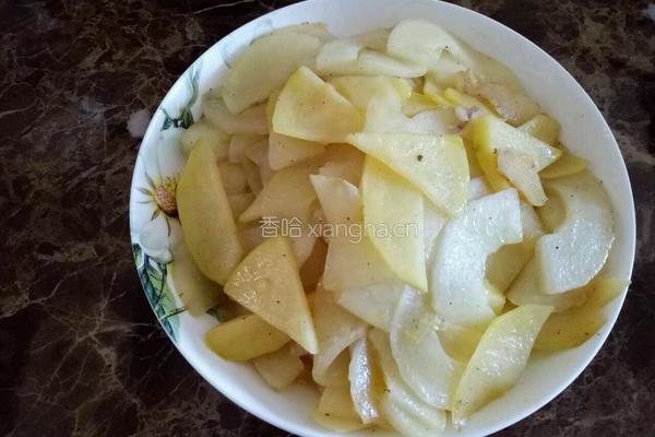 老黄瓜炒土豆片的做法图解6