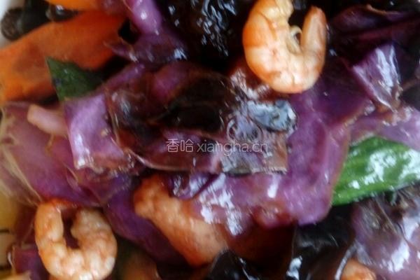 虾仁炒紫甘蓝
