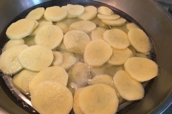 三色土豆泥的做法图解2