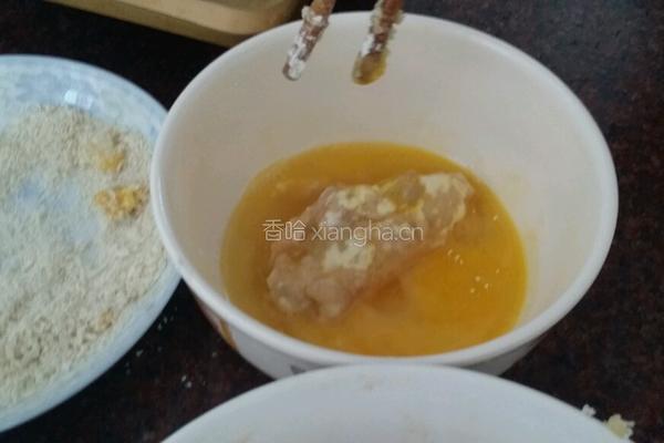 酥炸鸡翅中的做法图解3