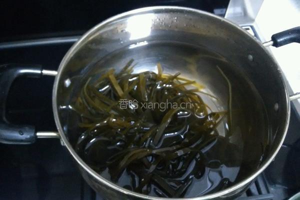 凉拌海带丝的做法图解3