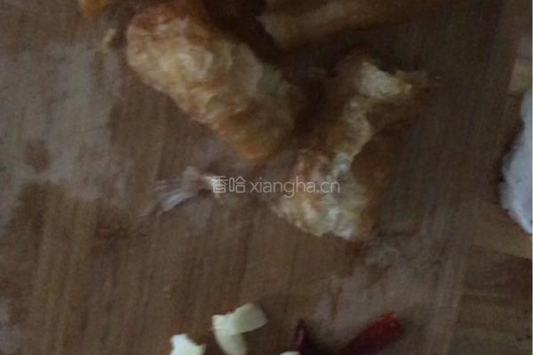 丝瓜油条的做法图解2
