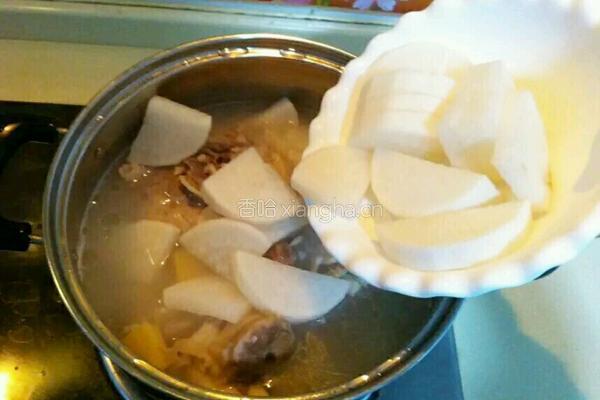 白萝卜炖筒子骨的做法图解9