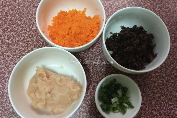 白萝卜鸡肉卷的做法图解5