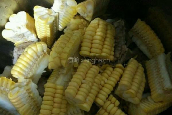 虫草花干贝玉米汤的做法图解5