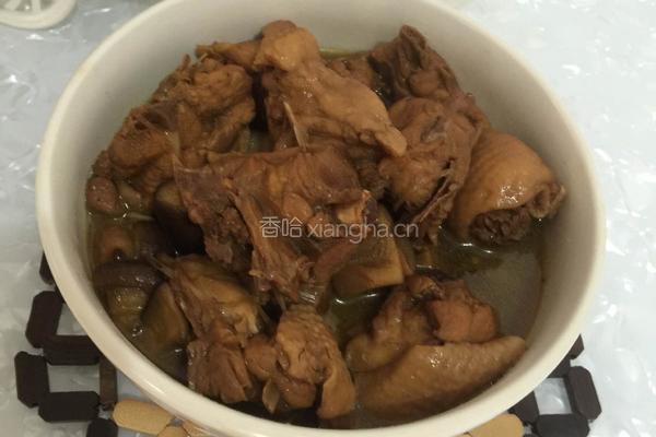 香菇鸡块。的做法图解10