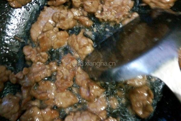 彩椒麻花肉片的做法图解5