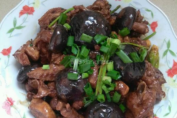 香菇焖鸡的做法图解8