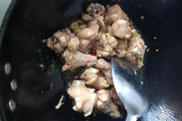 鸡腿烧毛豆的做法图解4