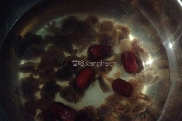 龙眼鸡蛋糖水的做法图解2