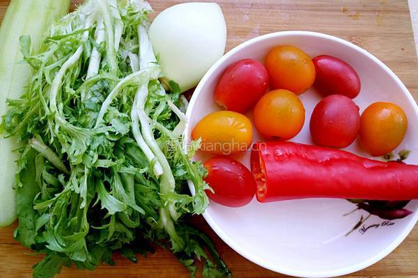 蔬菜沙拉的做法图解1