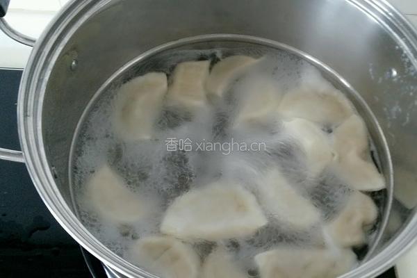 卷心菜胡萝卜猪肉水饺的做法图解14