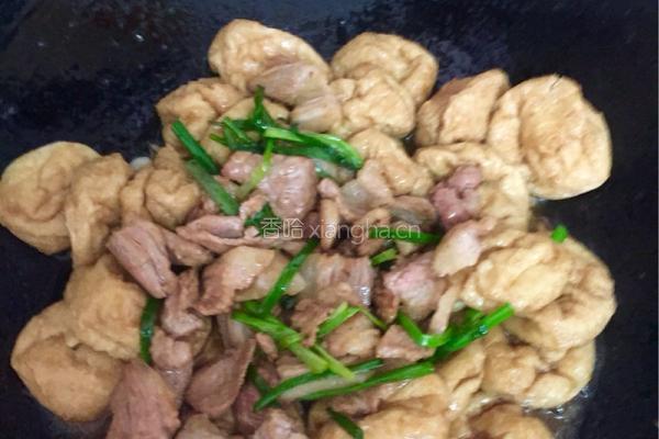 油豆腐焖猪肉的做法图解10