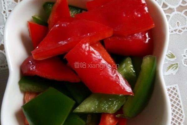 干煎鲢鱼块的做法图解2