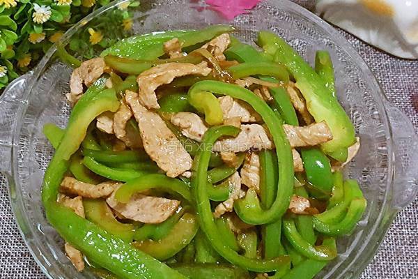 彩椒炒肉丝的做法图解10