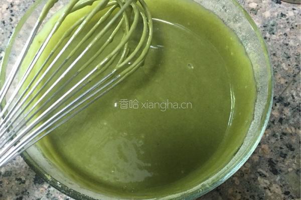 抹茶戚风蛋糕的做法图解2