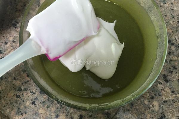 抹茶戚风蛋糕的做法图解5