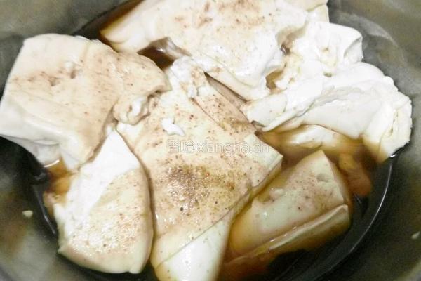 小葱肉末炒豆腐的做法图解4