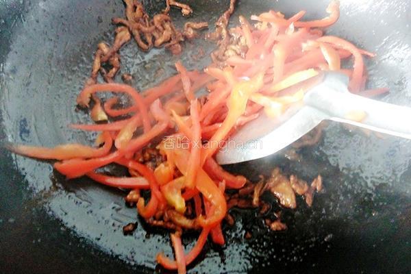 彩椒肉丝千张卷的做法图解7