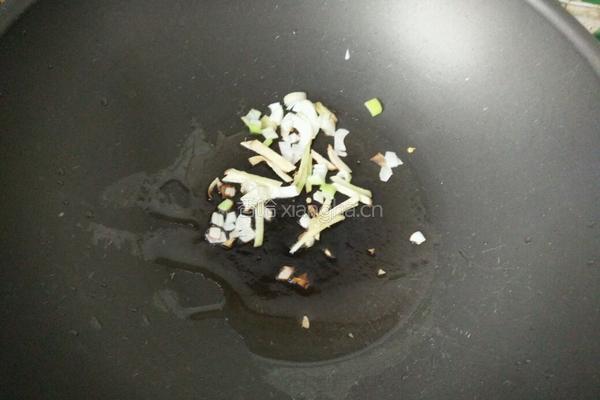 扁豆丝炒肉的做法图解5