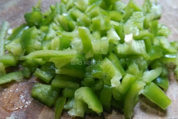 肉末菜椒的做法图解2