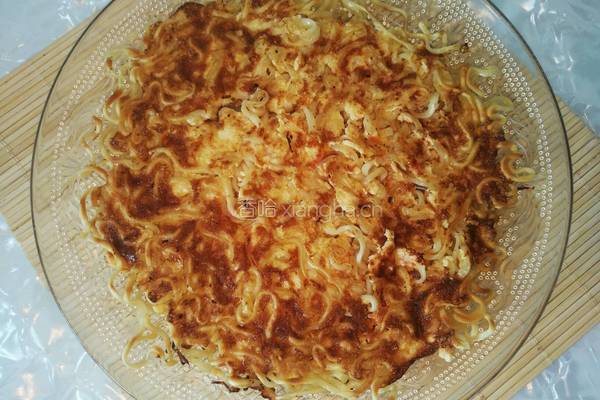 西红杮鸡蛋面条饼的做法图解6