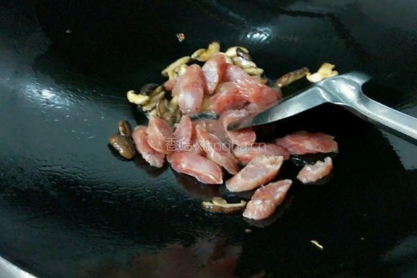 卷心菜炒饭的做法图解5