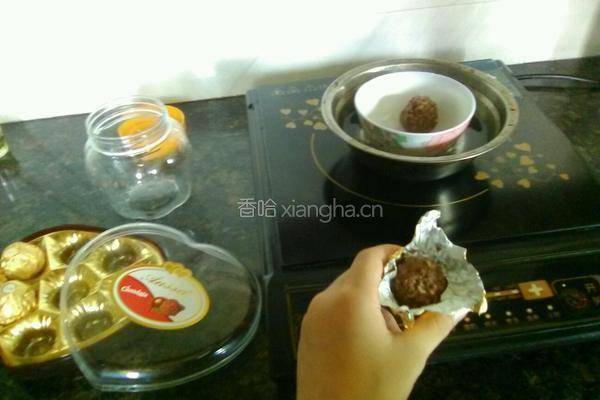 花生巧克力水果冰激淋的做法图解3