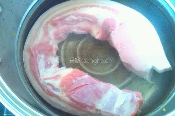 豆豉双椒炒五花肉的做法图解1