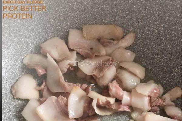 平菇炒肉的做法图解3