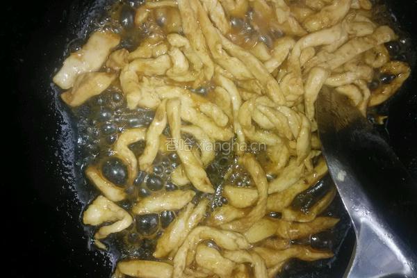 彩椒炒肉丝的做法图解4