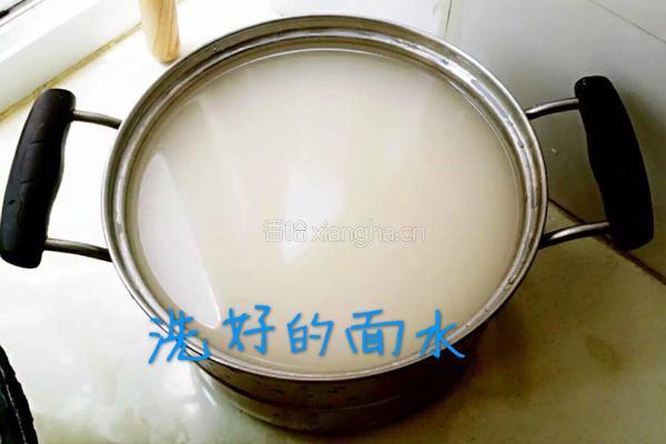 美味的秘制凉皮的做法图解3