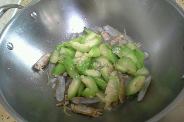 丝瓜炒蛏子的做法图解6