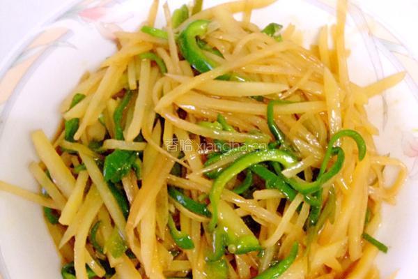 土豆炒青椒的做法图解4