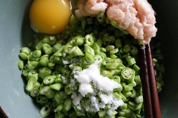 鸡蛋豆角的做法图解2
