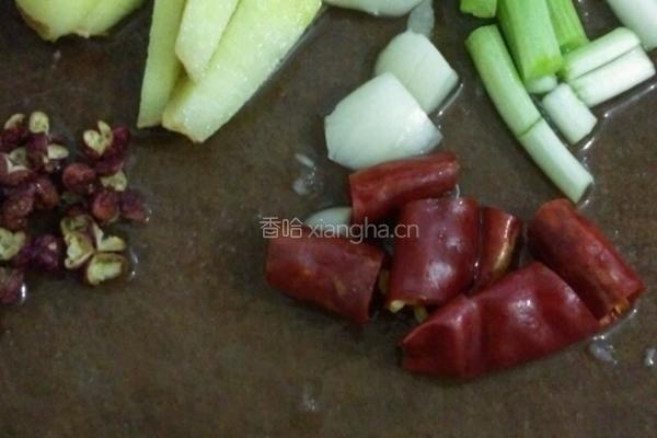农家小炒肉的做法图解3