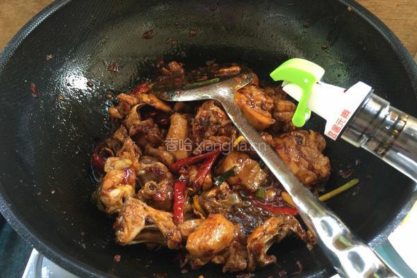 土豆辣子鸡的做法图解12