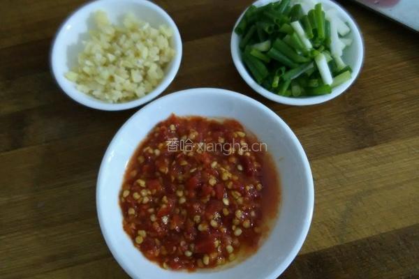 剁椒卷心菜的做法图解4