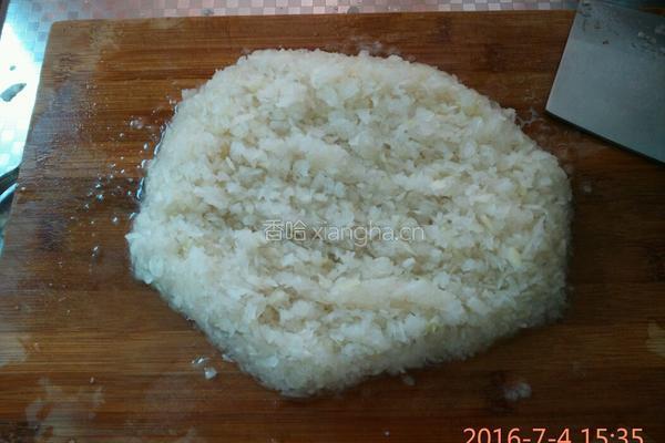 白萝卜羊肉馅饺子的做法图解5