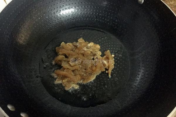卷心菜炒鸡肉的做法图解4
