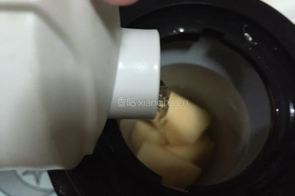 哈密瓜苹果汁的做法图解5