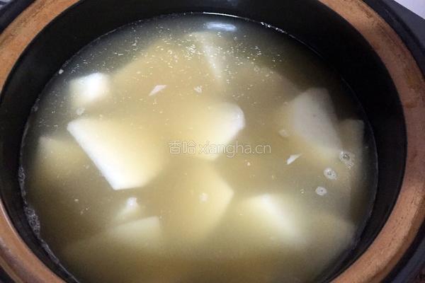 牛肉丸白萝卜汤的做法图解4
