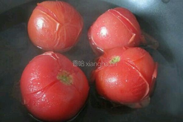 香蕉西红柿汁的做法图解2