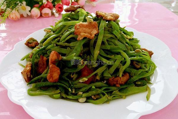扁豆丝炒肉的做法图解9