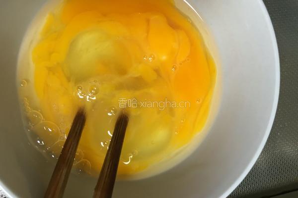 卷心菜炒鸡蛋的做法图解4