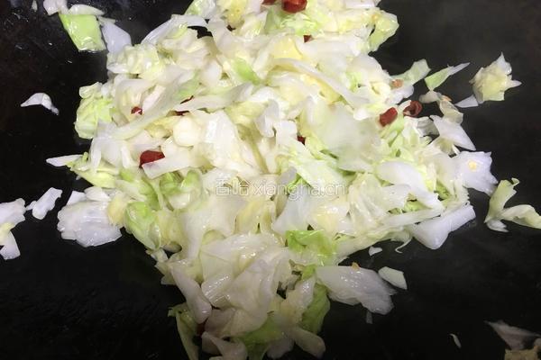 卷心菜炒鸡蛋的做法图解8